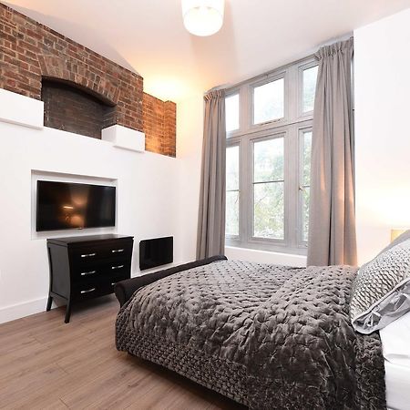 Spacious & Modern 2 Bed Apartment At Knightsbridge Londra Esterno foto