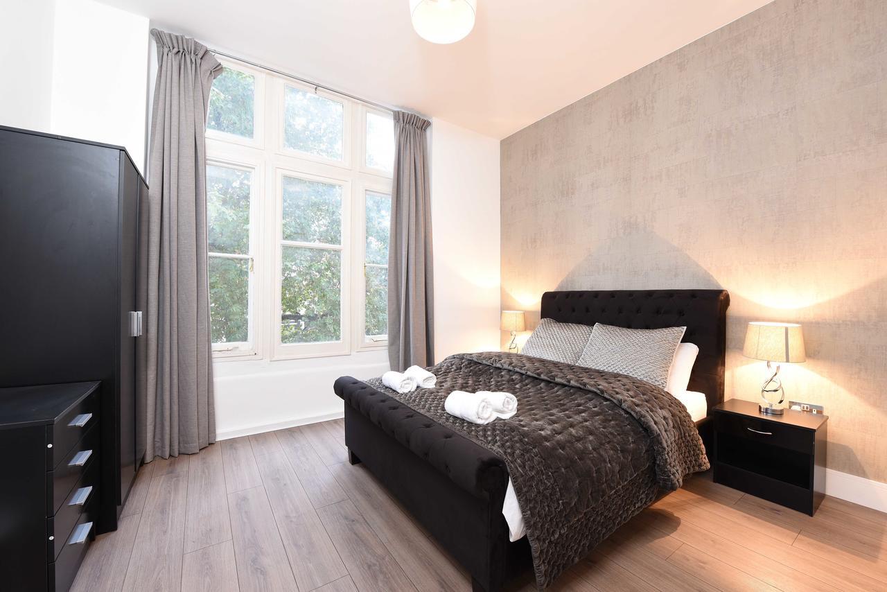 Spacious & Modern 2 Bed Apartment At Knightsbridge Londra Esterno foto