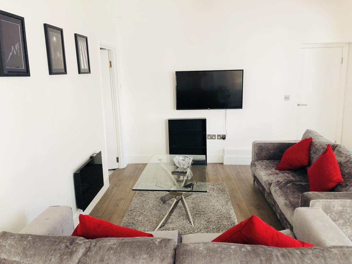 Spacious & Modern 2 Bed Apartment At Knightsbridge Londra Esterno foto